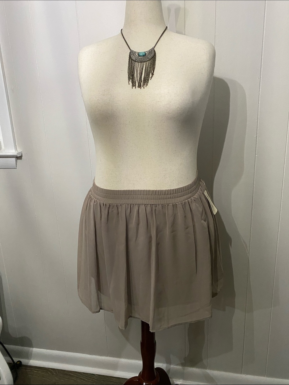 Forever 21 Taupe Layered Chiffon Mini Skirt